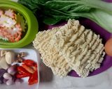 Foto langkah ke 1 dari resep Seblak kuah pedas.