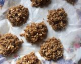 A picture of step 5 of Oats chocolate chip cookies.
