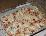A picture of step 7 of Stuffed Pasta Shells.