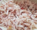 A picture of step 1 of Chicken Daleem.