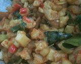 Foto langkah ke 5 dari resep Kentang Kikil Balado gurih.