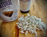 Foto del paso 1 de la receta: Rape con pasas (en estuche de vapor Lékué —al microondas—)