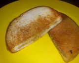 Foto langkah ke 6 dari resep Roti Bakar Pisang ala Anak Kos.