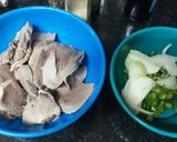 Foto del paso 2 de la receta: Lengua de res encebollada