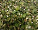 A picture of step 7 of Fried Bhindi.