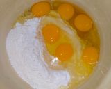 Foto langkah ke 1 dari resep Bolu Marmer Praktis Metode All in One.
