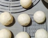 Foto langkah ke 2 dari resep 799. Bakpao Isi Ayam ala Arina Putri.