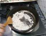 A picture of step 4 of Asian Patatoe paratha.