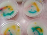 Puding Susu Semburat Warna
