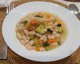 Foto del paso 6 de la receta: Potaje Ligero de Alubias Blancas con Aires de la Huerta y Pimentón Ahumado