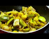 A picture of step 6 of Poi chingudi curry (Prawns cooked with basella and vegetables).