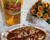 Foto langkah ke 4 dari resep Semur Ikan Kembung.