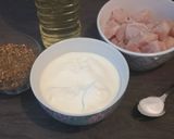 A picture of step 1 of Dahi chicken.