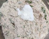 A picture of step 2 of Methi Na Thepla.
