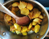 Foto del paso 1 de la receta: Patatas con bacalao, gambas y gulas