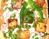 पनीर टिक्का नान्ज़ा विथ मखनी सॉस(Paneer tikka with makhani gravy recipe in Hindi) रेसिपी चरण 8 फोटो