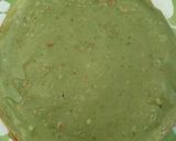 Foto langkah ke 2 dari resep Green tea millie crepes.