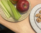 عکس مرحله 1 از دستور سالاد والدورف