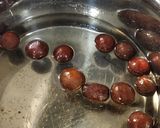 A picture of step 5 of Beetroot jamun.