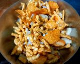 लेफ्ट ओवर चिप्स कुरकुरे भेल (Kurkure Bhel Recipe In Hindi) रेसिपी चरण 3 फोटो