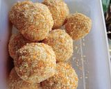 Foto langkah ke 5 dari resep Bola2 ubi coklat.