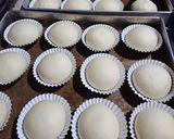 Foto langkah ke 2 dari resep Roti abon no ulen, no mikser, cuma aduk aduk... lembut sampai 4 hari.