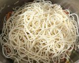 A picture of step 5 of Veg Schezwan Noodles.