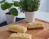 Foto langkah ke 15 dari resep Crumble Cheesecake.