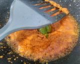 Foto langkah ke 2 dari resep Serundeng Kelapa Manis Pedas.