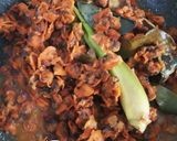 Foto langkah ke 4 dari resep Tumis Kerang Ndeso Sederhana | Kerang Dara.