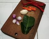 Foto langkah ke 2 dari resep Cumi hitam khas Lasem.