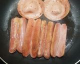 A picture of step 2 of Breakfast Burger.