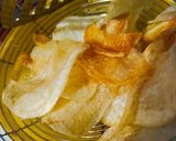 Foto langkah ke 3 dari resep Keripik kentang (potato chips).