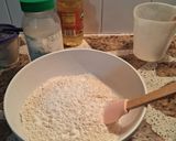 Foto del paso 3 de la receta: Pizza con Queso Muzzarella y Morrones Asados