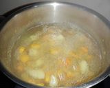 Foto del paso 2 de la receta: Cuarto de pollo deshuesado con zanahoria y papas