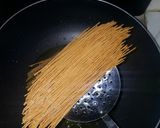 A picture of step 1 of Fried spaghatti.