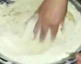 A picture of step 2 of Ramazan Special bhaliyain or pakorian.