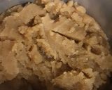A picture of step 3 of Sooji ka halwa.