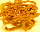 A picture of step 4 of Onion Murukku.