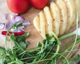 Hình bước làm 1 của món Đầu cổ cá nấu ngót