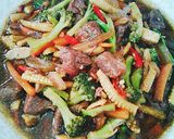 Foto langkah ke 5 dari resep Sapi lada hitam ca sayuran.