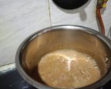 A picture of step 3 of Rose milk tea.