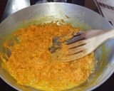 A picture of step 2 of Gajorer sandesh.