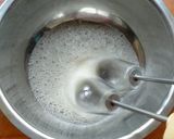 Foto langkah ke 2 dari resep Fluffy pancake.