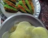 A picture of step 3 of Mix fritters (bhajiya).