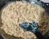 Foto langkah ke 6 dari resep Mac and cheese goreng.