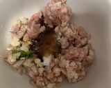 รูปขั้นตอนการทำที่ 1 ของ ผัดกะหล่ำปลีหมูสับ