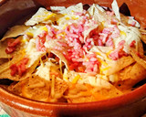 Foto del paso 4 de la receta: Nachos con bacon y queso gratinados