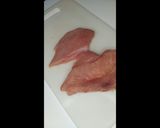 Foto langkah ke 1 dari resep Chicken Schnitzel.