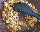 A picture of step 4 of Indian style scrambled eggs.